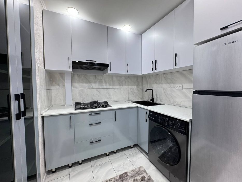 Продаётся квартира Чиланзар 8 Евроремонт 3в4/3/4 Мирзо Улугбек Метро