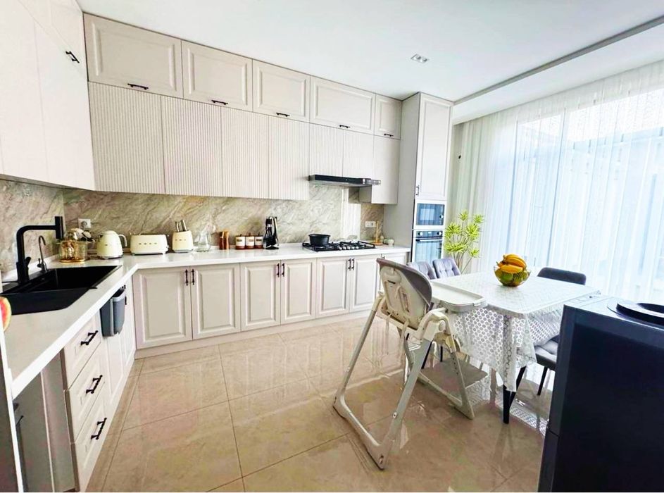 Юнусабад Фарогат Махалля 
О-р универсам кург  BYD автосалон
2, 7-соток