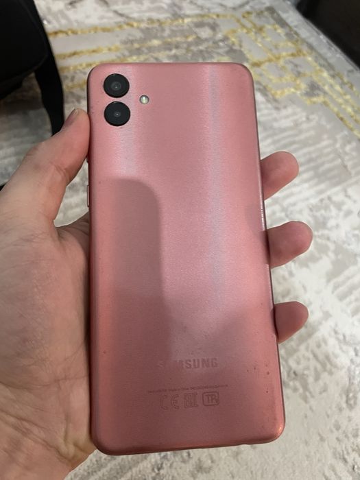 Samsung galaxy A04 64gb