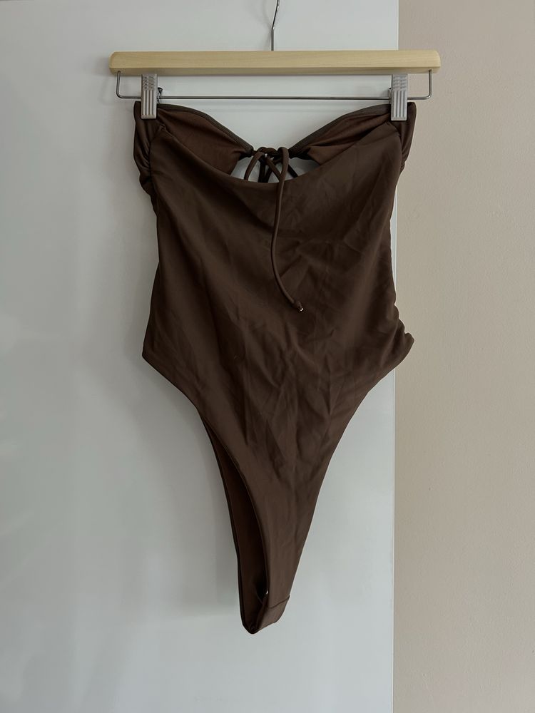 Бански Missguided