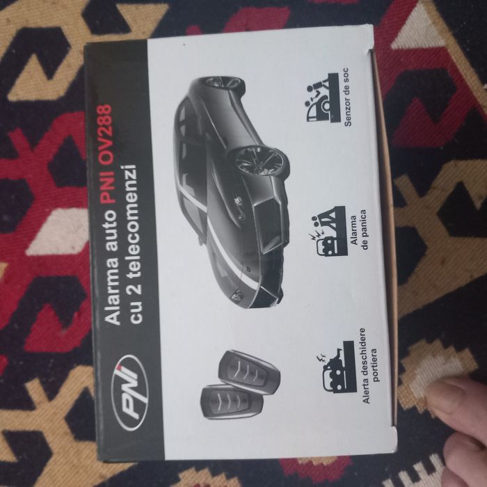 Alarma auto e nou toate la ea