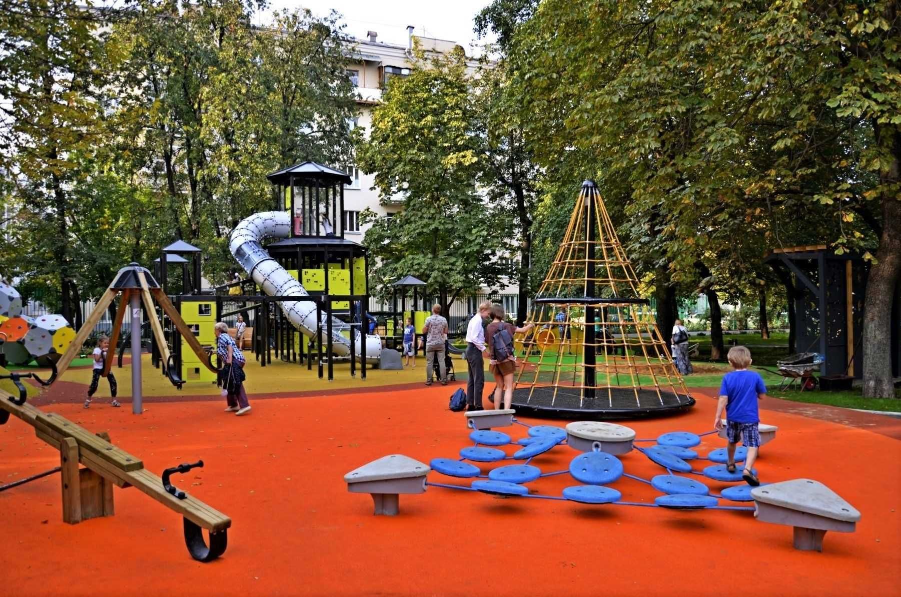 Тартановое -Резиновое покрытие