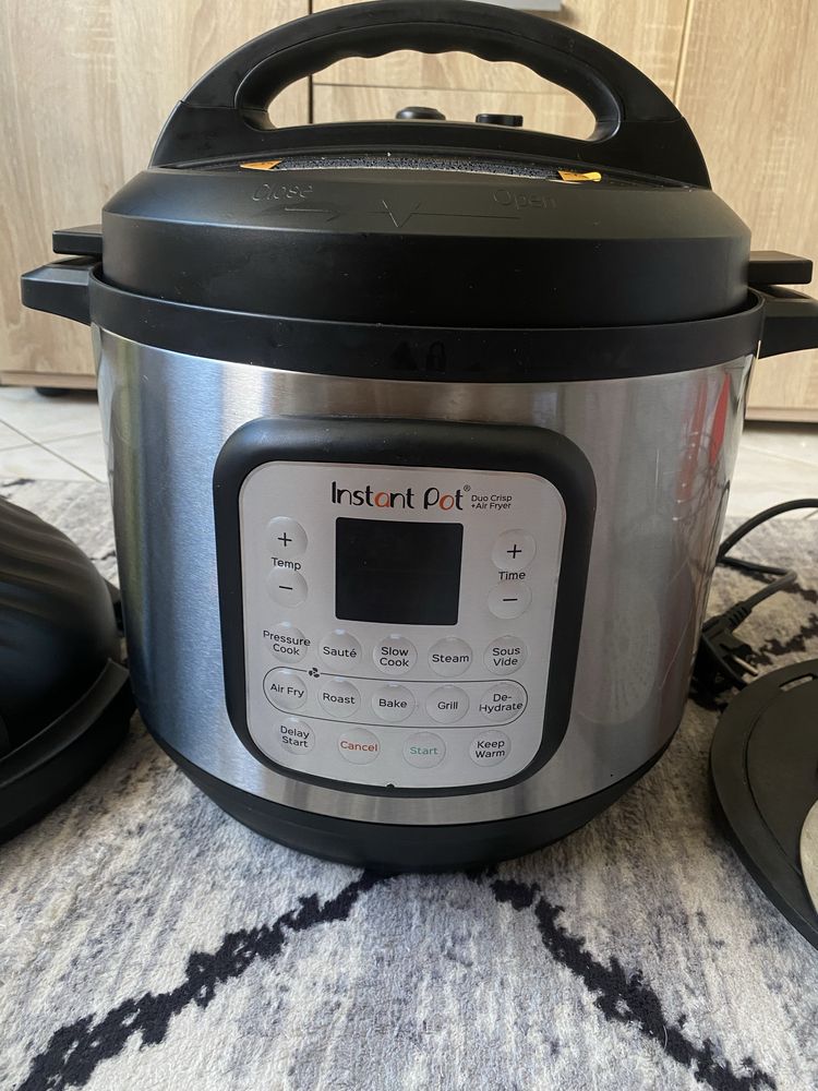 Instant pot Duo crisp + Air Frier 8 l  мултикукър 8 литра