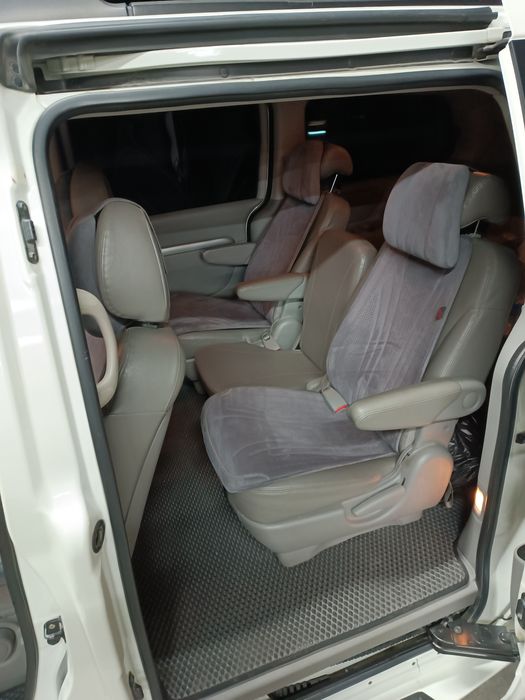 Kia karnival 2008