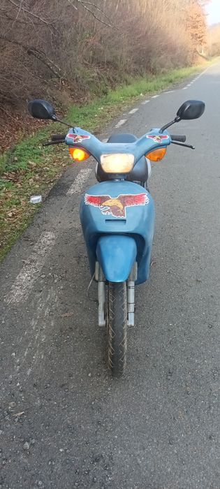 Piaggio free anmatriculat.