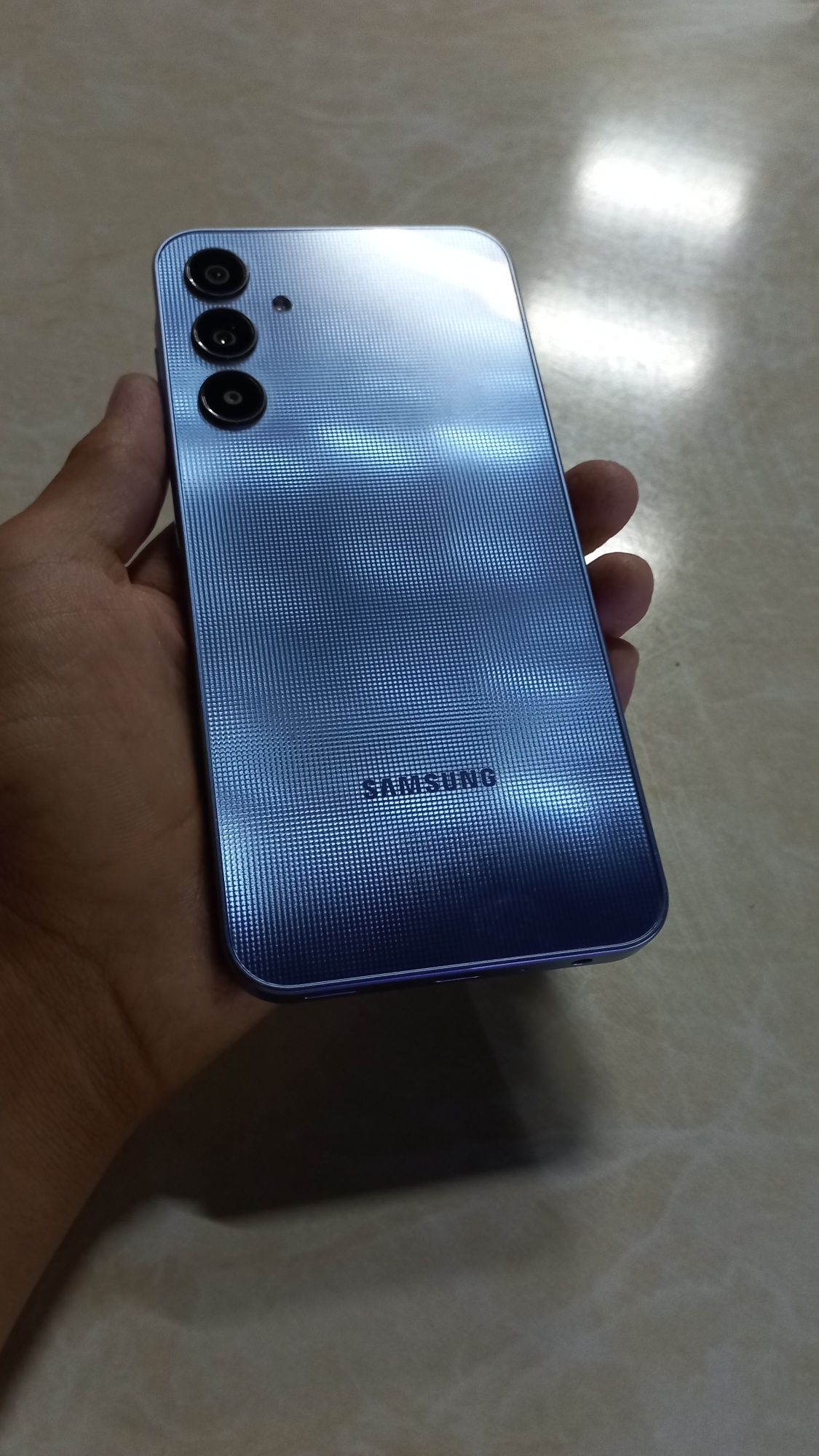 A25 samsung sotiladi