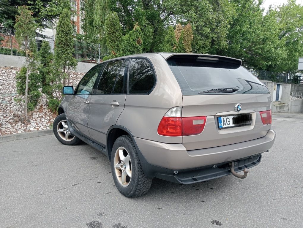 BMW X5 3.0D cutie manuala 6+1