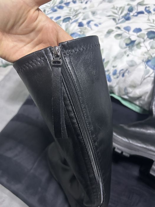 Дълги ботуши.