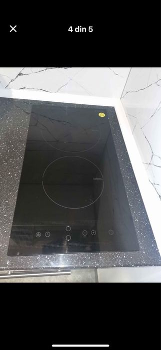 Vând plită electrică Voltz