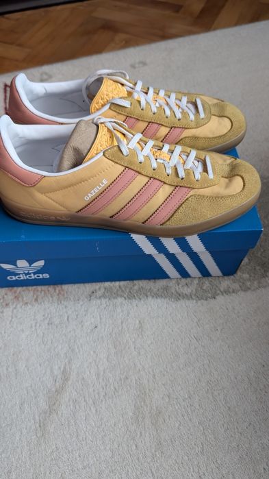 Сникърси ADIDAS GAZELLE indoor
