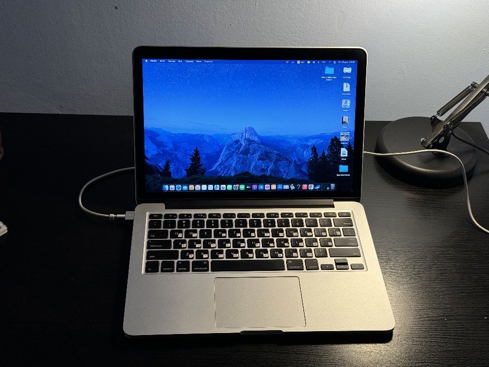Продам Macbook Pro 2015