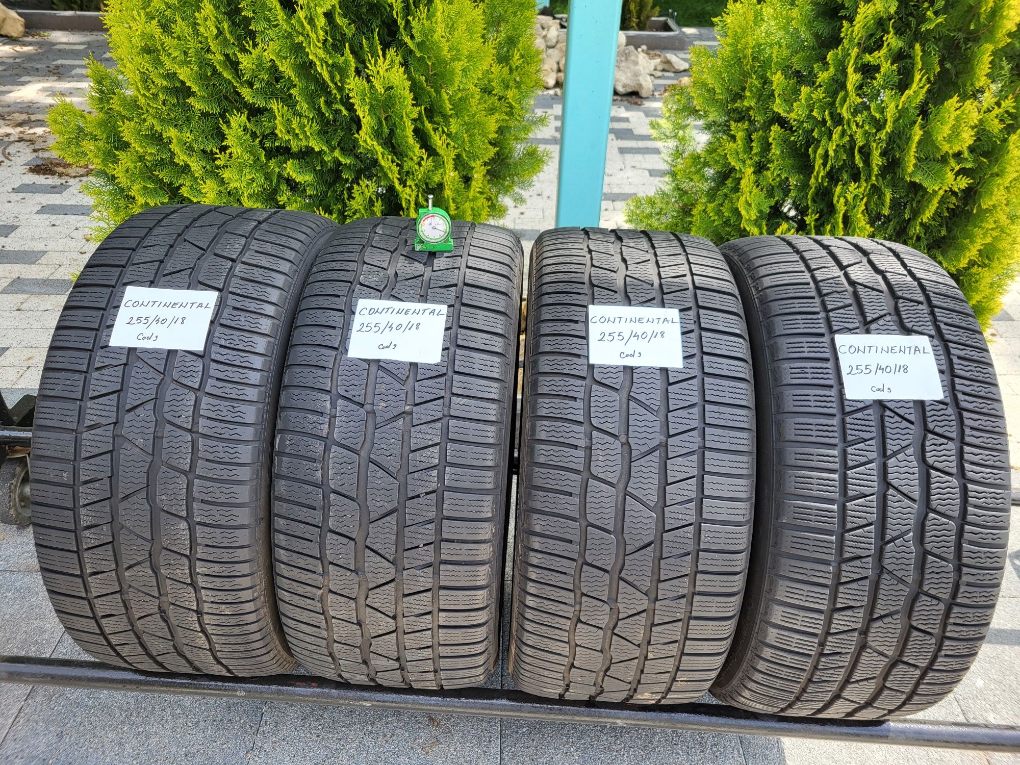 255/40/18 Pirelli