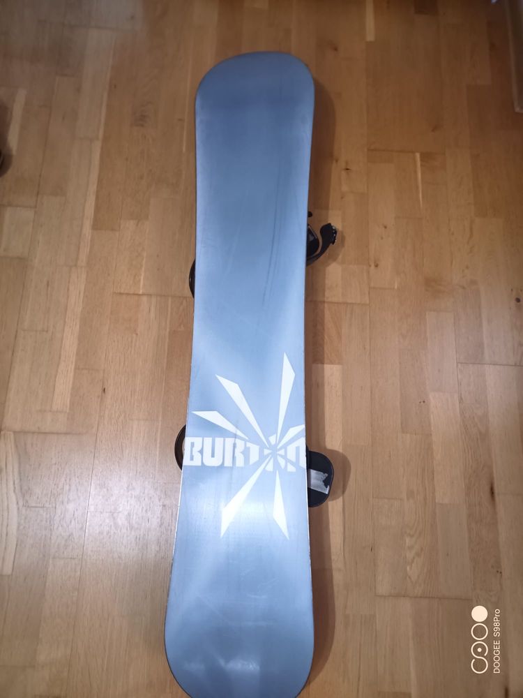 Placa snowboard Burton 145 cm