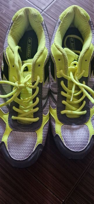 Adidași Lotto 43/44