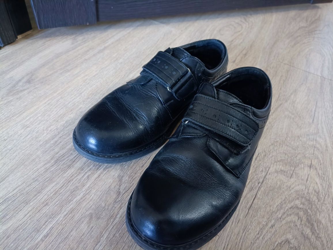 Кожаная обувь (туфли) для мальчика