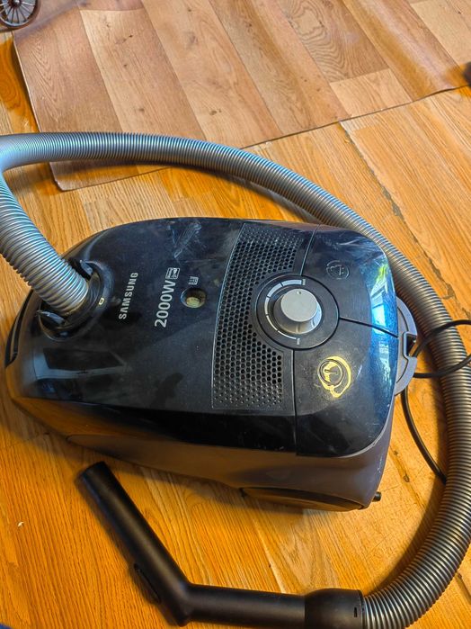 прахосмукачка за 35 лв.