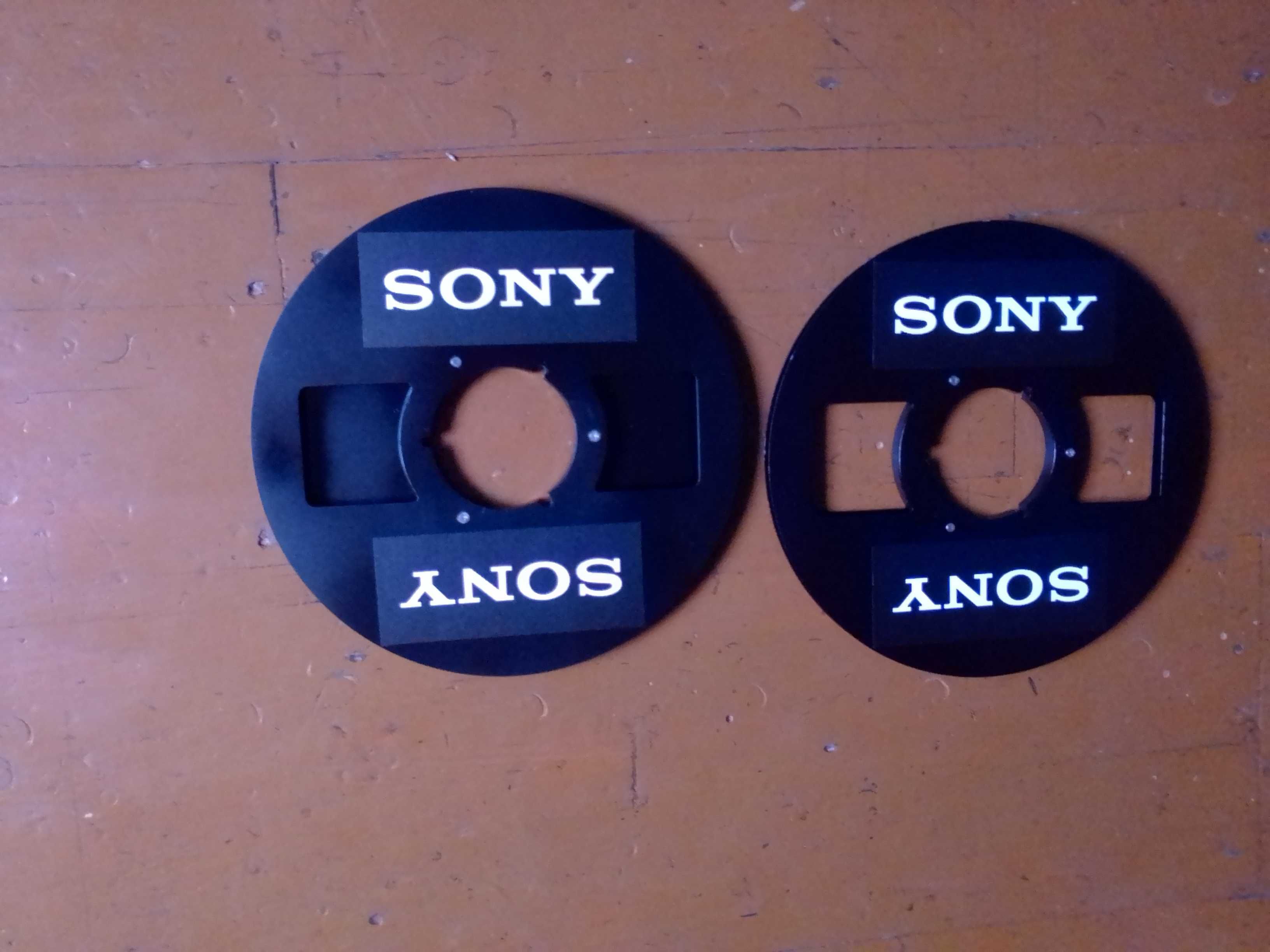 Sony ( катушка, магнитная лента, запись - японский саксофон )