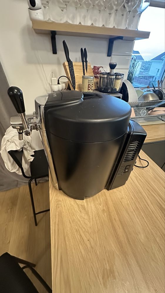 Dozator de bere cu racire Krups BeerTender F8B4