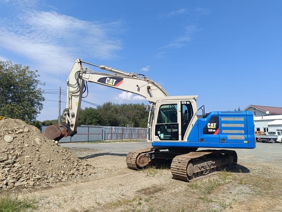 Excavator  CAT320 GC-07B