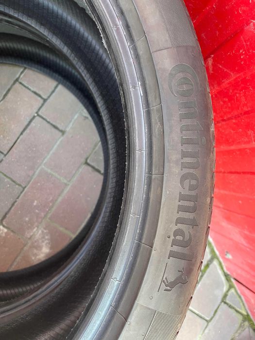 Doua anvelope vara 285/35 R23 CONTINENTAL SPORTCONTACT