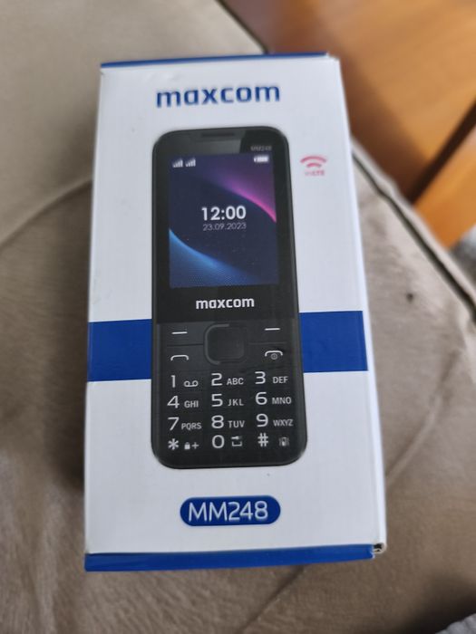 Maxcom.Nou.Cutie completa