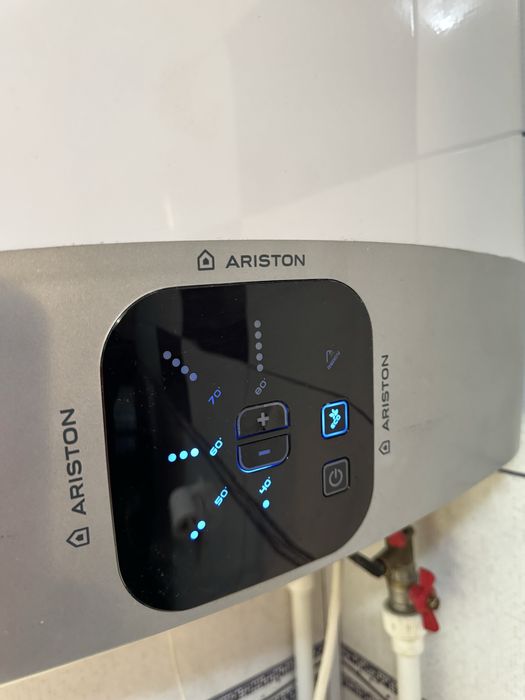 Vand boiler electric Ariston