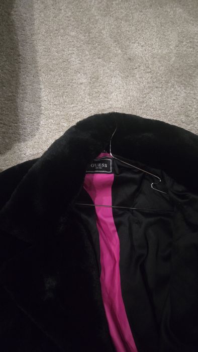 Дамско палто Guess