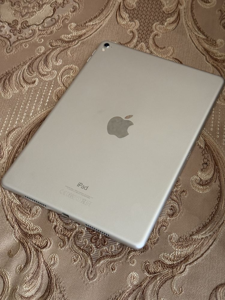 İPad Pro 9.7" 32GB