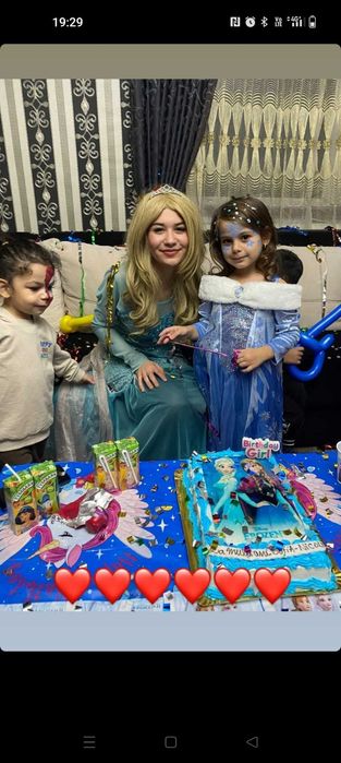 Animatori petreceri copii  ursitoare botez si arcade baloane