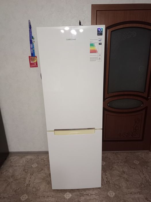 Срочно продам холодильник рабочий