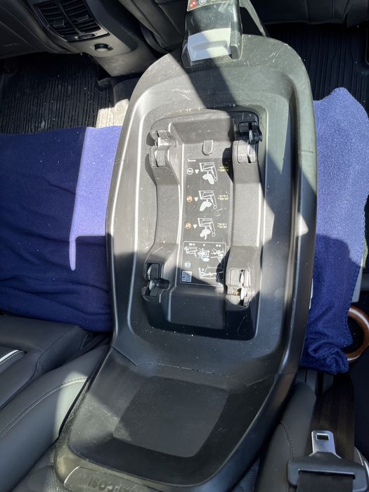 Scaun auto Maxi-Cosi 2wayPearl + Baza auto Maxi-Cosi 2wayFix