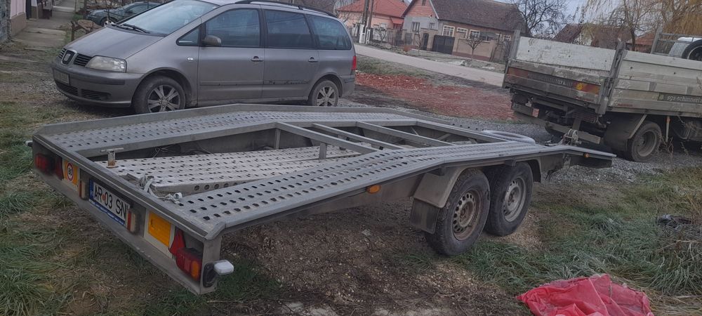 Vand trailer de 3 tone