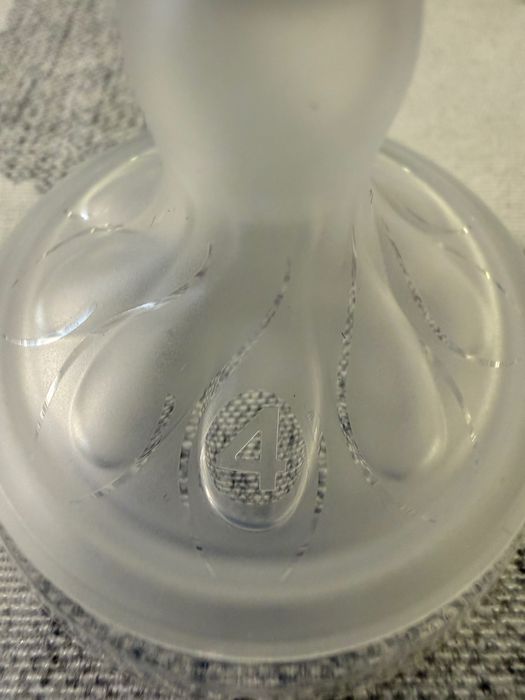 Нови 2 броя биберони Philips avent natural response 3.0, поток 4.