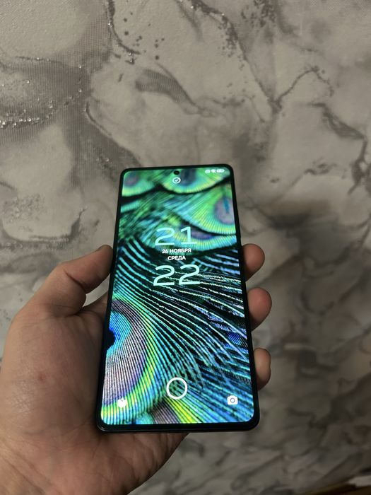 продам срочно Redmi note 13 pro
