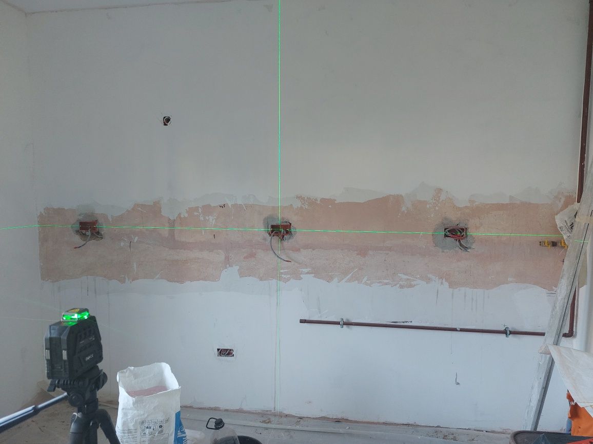 Electrician autorizat București montaj prize lustre tablou siguranțe