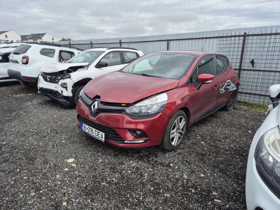 Renault clio 4 avariat lovit