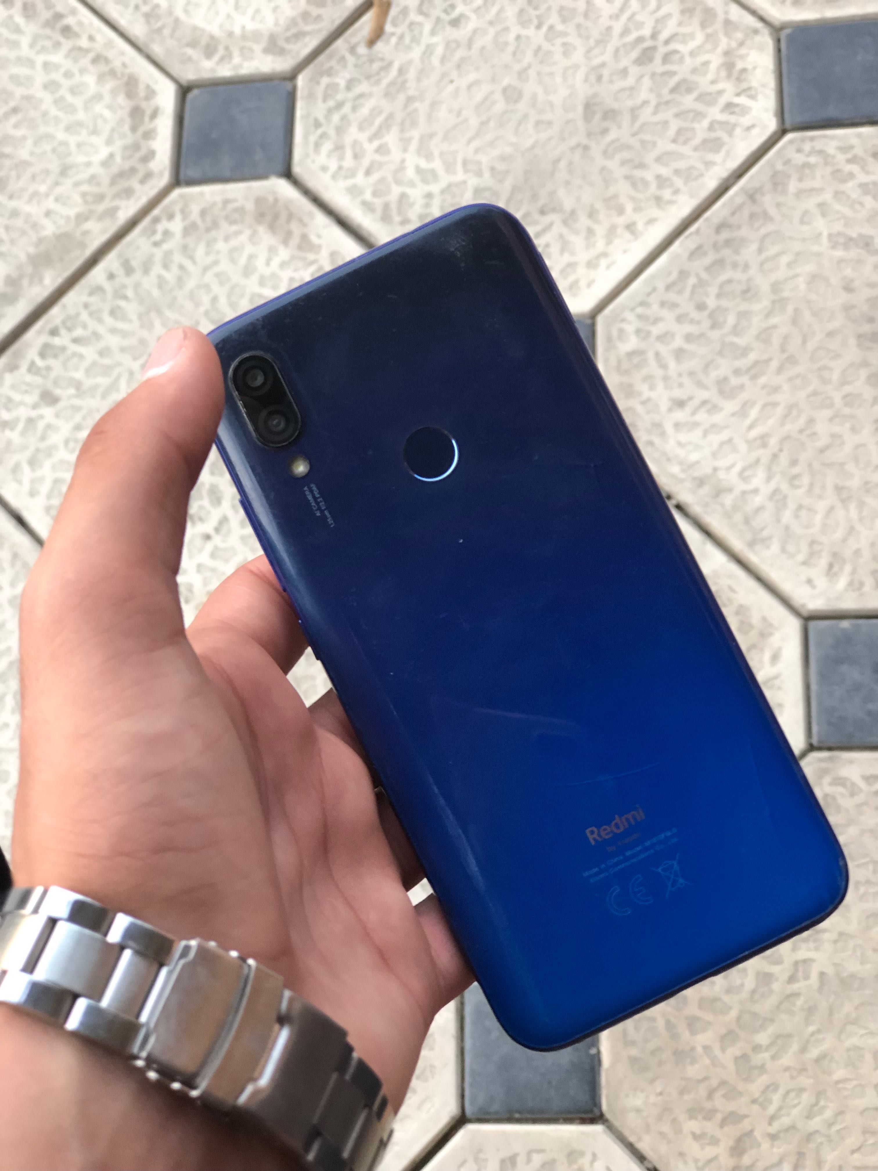 Siniy redmi 7 32 tali