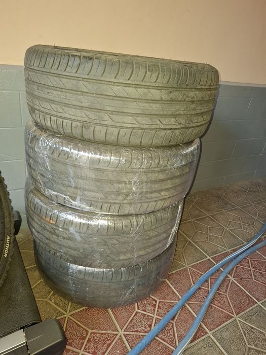 225/55/17 заводские шины Bridgestone на малибу2 .