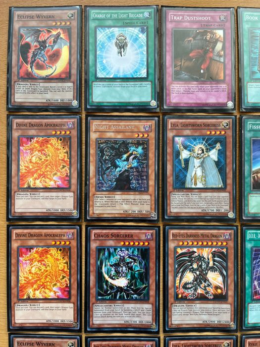 Yu-Gi-Oh Dragons collide Chaos Sorcerer Sangan карти Югио deck Yugioh