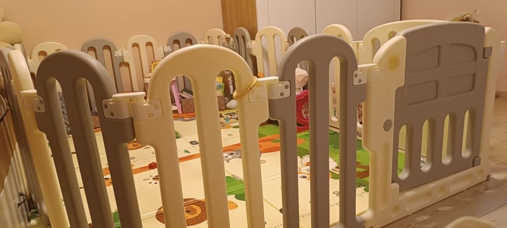 Детска ограда за игра