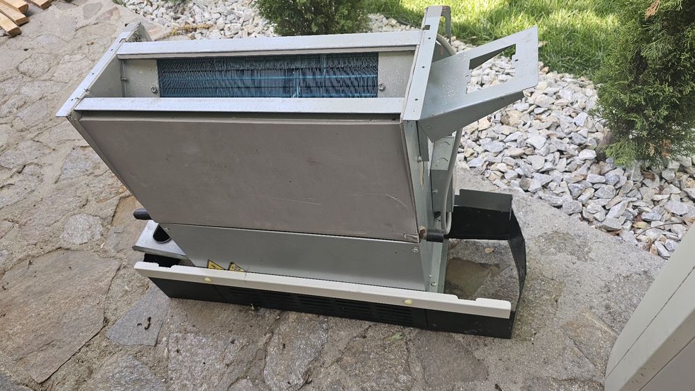 Ventiloconvector pardoseala carcasat NOBUS FC02VE22/1L