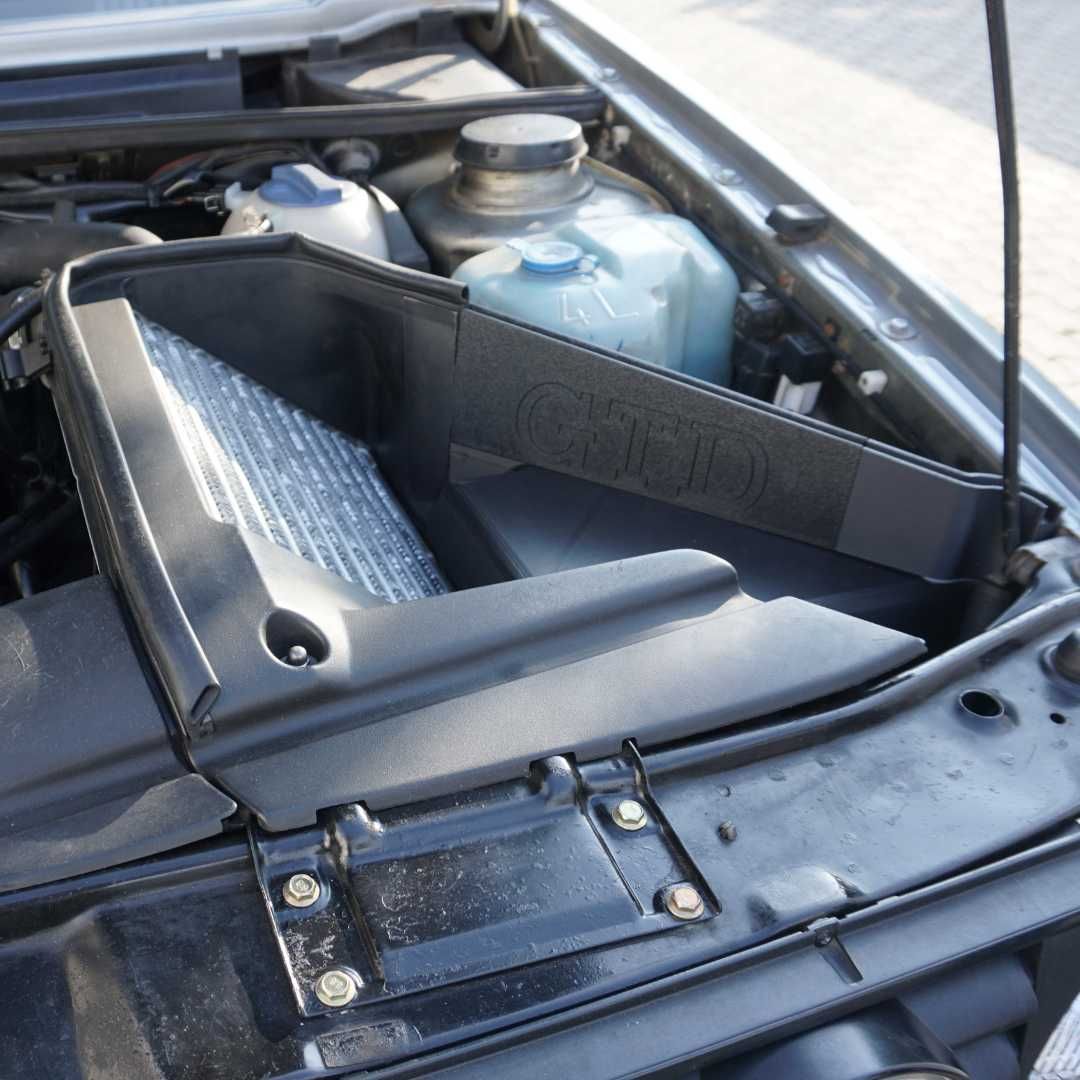 VW Golf MK2 Jetta Капак над интеркулер / акумолатор