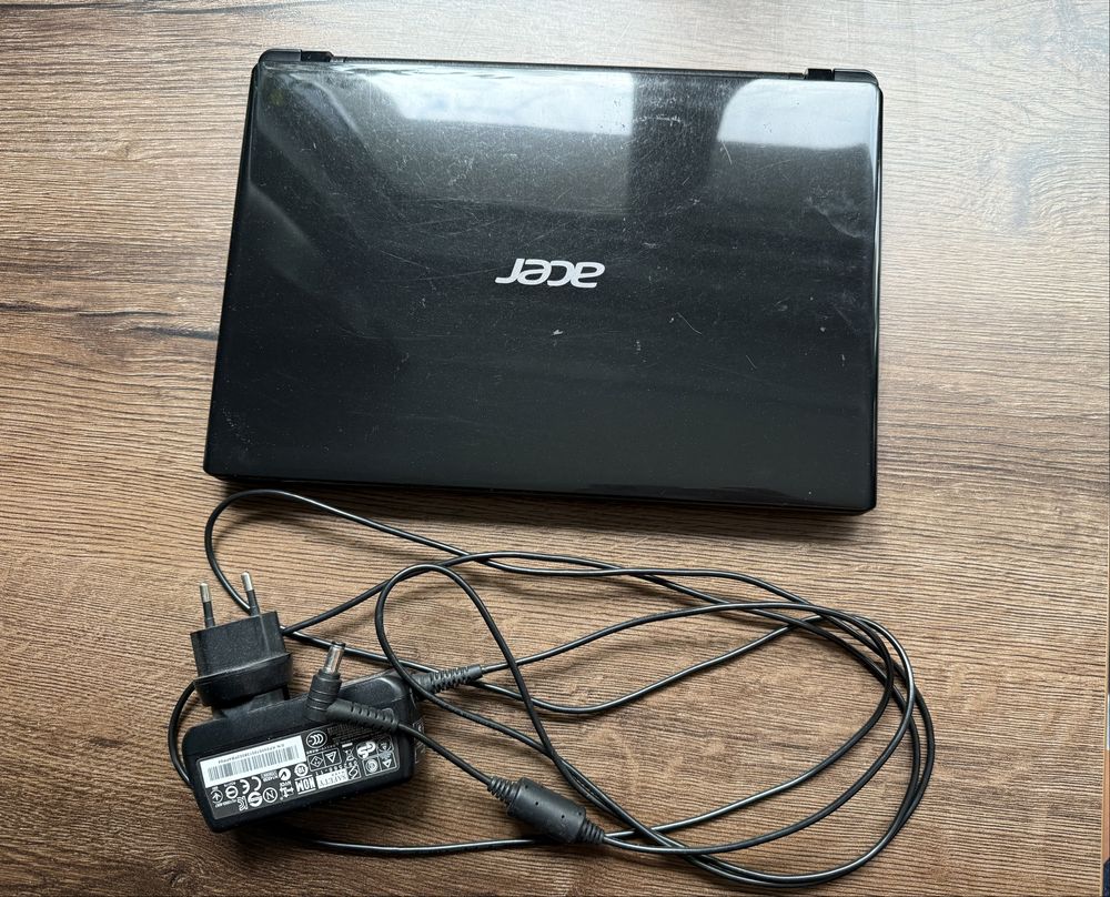 Лаптоп acer aspire v5-131