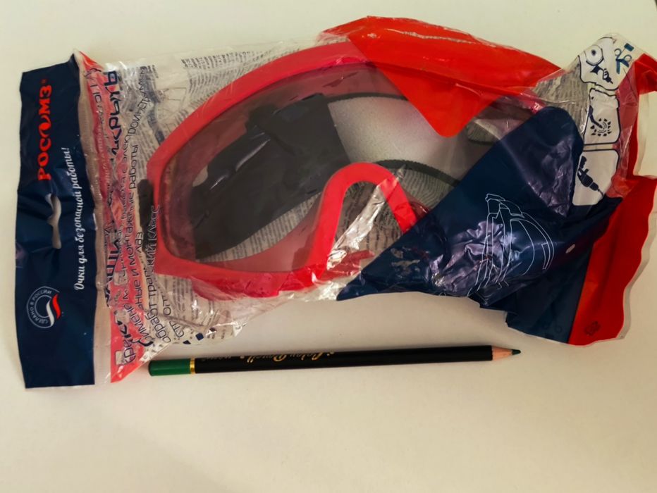 Продается очки для безопасности визиторы,очки для пыли