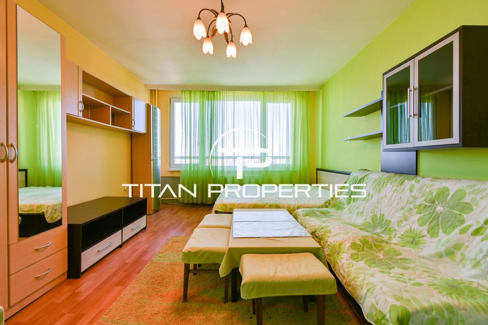 Дава се под наем Двустаен апартамент в София, Хиподрума - 76 кв.м за 550 € - Снимка #1