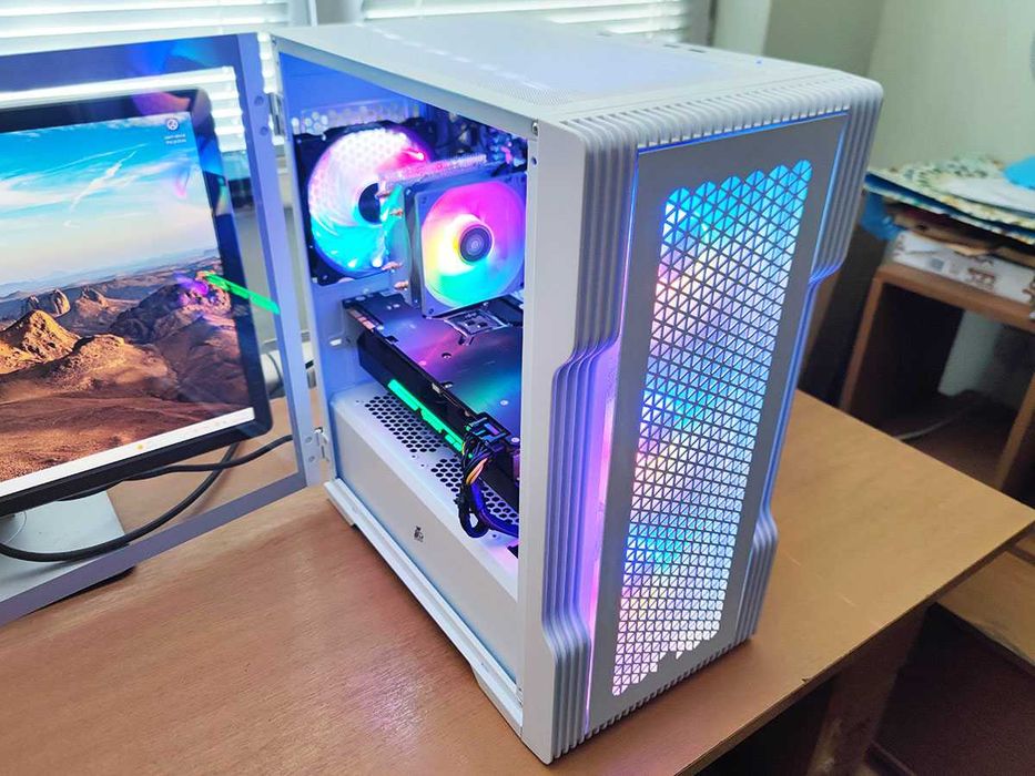Геймърски компютър, Ryzen 3500x, Gtx 1070Ti, 32gb Ram, 960Gb SSD, 700W