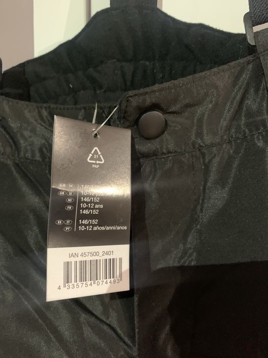 Pantaloni de zapada  noi cu eticheta