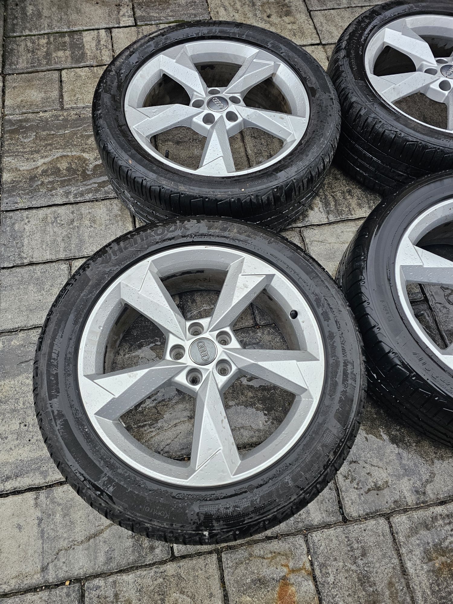 Jante originale Audi Q3 r19 cu cauciucuri de vară