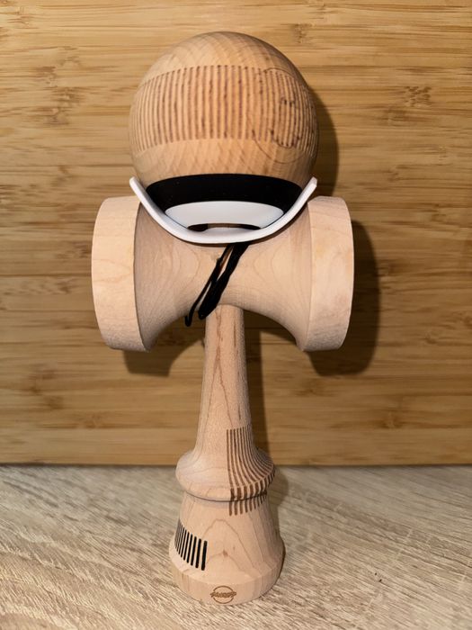 Kendama broken bones sweets natural