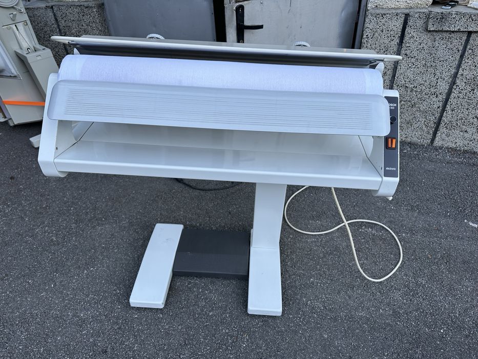 Гладачна машина-каландър Бош/Bosch